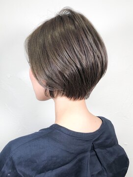 ウィロー(WILLOW) 【WILLOW】ブリーチなしで叶えるグレージュショート(井下貴史)