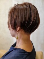 バグスドゥア(Bagus dua)&nbsp;小顔ショート×ブラウンカラー【バグスドゥア吉田】