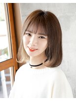 パース 横浜(PERS)&nbsp;透け感アップ！アッシュベージュインナーカラー