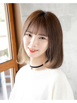 パース 横浜(PERS) 透け感アップ！アッシュベージュインナーカラー