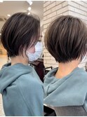 簡単スタイリング!丸みショート