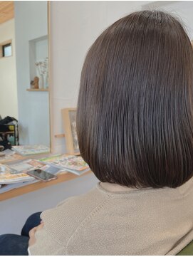 ハニーヘアー(HONEY HAIR) ボブに透明感グレージュ