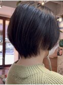 大人かわいいナチュラルショートボブ