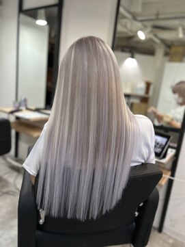 ラフ 難波店(LAFF) #黒髪#ボブルフ#ネビージュ#小顔#ワンレン