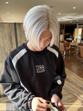 アンソメット 筑後店(UN SOMMET) ホワイトカラー メンズセンターパート デザインカラー