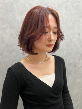アルビス(ALBIS)の写真/顔周りのレイヤーカットで印象を変える◇マンツーマンの丁寧なカウンセリングと技術力が魅力のサロン♪