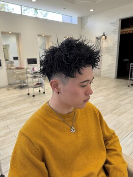 タブー 岐阜店(TABOO) 刈り上げスパイキーショート　ツイストパーマ　スパイキーパーマ