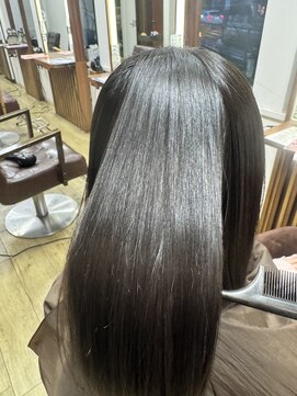 アローズ(arose) ツヤツヤになるのは当たり前!さらに若見え髪質改善