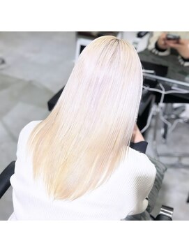 ゲームバイアランスミシー 心斎橋(GAME by Alan Smithee) ブロンドカラー/ブリーチ/ケアブリーチ/髪質改善