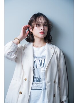 オイルを馴染ませるだけの楽チンスタイル◎濡れ感と小顔効果◎