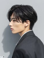 men's salon SOUL. 福山駅前店【メンズサロンソウル】【4月NEWOPEN(予定)】 韓国風ヘア センターパート ミディアムヘア 黒髪 メンズヘア