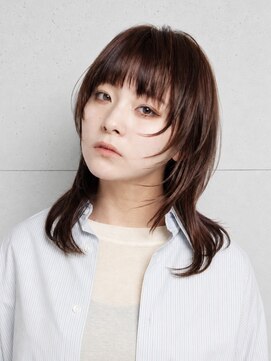 ピークアブー アヴェダ 池袋東武(PEEK-A-BOO AVEDA) ミディアムレイヤースタイル西村澪奈