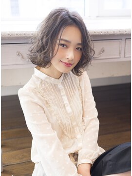 ソワリー 栄(THOiRY) ソワリー 栄 小顔カットが得意なスタイリストby坂元