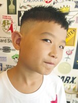 サンディーズバーバーショップ(Sandees)&nbsp;キッズクロップ刈り上げ黒髪短髪サイドグラデーショントラッド