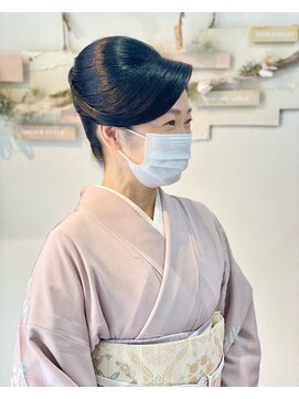 ヘアセットサロンエッジ(Edge) 加賀友禅大使さんのアップスタイル