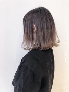 ラフ 八乙女(Rough) 大人ガーリー/ダークアッシュ/ミディアムレイヤーカット/八乙女