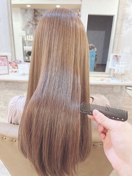 ディサイドロー(DECIDE L.A.W) ベージュアッシュ!