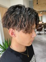 クオル 立川(QOL)&nbsp;波巻きスパイラルパーマセンターパート波巻きパーマツーブロック