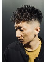 銀座 シノ 本店(shino)&nbsp;スペインカール　スキンフェード　銀座　理容