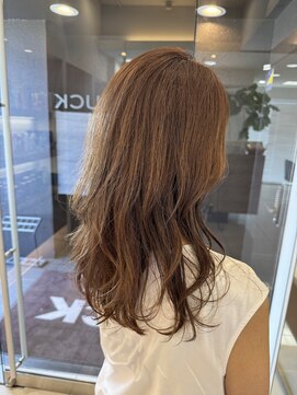 ラック 鎌倉店 (LUCK) 大人女性のカーキベージュ