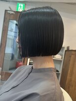 フゾンカウチ(fuzon kauti)&nbsp;大人可愛い小顔ショートボブ白髪ぼかし束感２０代３０代４０代