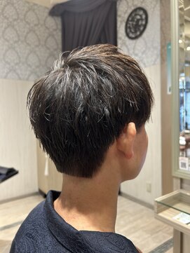 ビス リアン 川口店(Vis lien) 刈り上げツーブロック前下がりマッシュツイストスパイラルパーマ