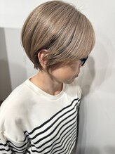 レヴリー(reverie) 白髪ぼかし白髪ぼかしハイライトショート韓国風ボブ40代50代小顔