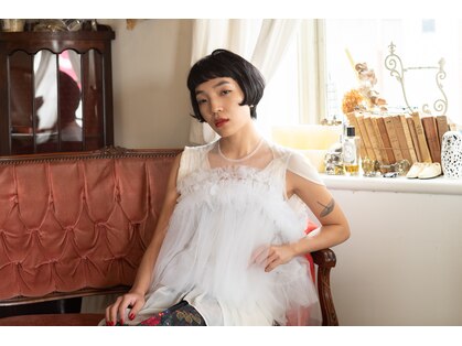 アンリ(Anri)の写真