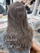 ドープリット(Dope LIT)&nbsp;20代30代レイヤーカット　グレージュ