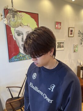 ルッツ(Lutz. hair design) 1/7ウルフセンターパート