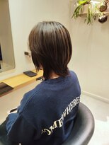 バス(BATH)&nbsp;ハイライト/白髪ぼかし/レイヤーカット