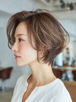 イーズヒュウ(ease HUE.)&nbsp;白髪ぼかしハイライトカラー/白髪ぼかしカラー/大人ショート