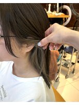 ヘアールーム(Hair Room)&nbsp;くすみベージュ　イヤリングカラー