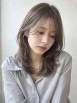 タヒエ 松屋町(tahie)&nbsp;ミディアムヘア/アッシュグレー/ミルクティーグレージュ