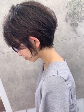 アヴァロン(AVALON) 30、40代にオススメ☆イルミナカラー×くびれショート