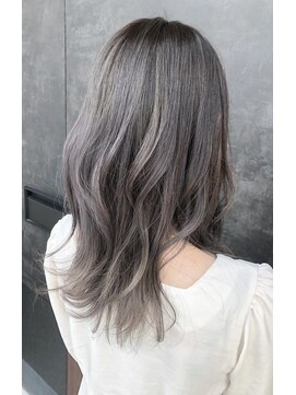 アドレ(ADORER) グレージュ