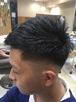 ヘアサロンアンドヘアメイクディー(hair salon hair make D)&nbsp;仙台Ｄ　学割適応 サイドパート×スキンフェード　無造作style