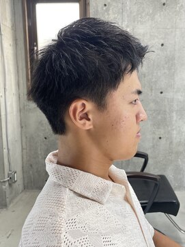 フイ 自由が丘(men's salon Hui) メンズ/アップバング/ツーブロックマッシュ/束感ショート波巻き
