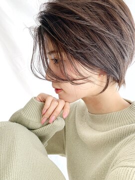 ラニウ(La Niu) 耳掛けショートスタイル