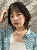 ベージュイヤリングカラーくびれボブ【肥田亜沙美】