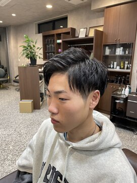 リスポーン(Respawn) アップバングツーブロックショート