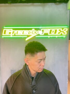 グリーディーフォックス 代々木(Greedy FOX) 波巻き/ハイライト/マッシュパーマ/ウルフ[シェービング]