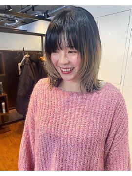 ナンバー エリュン 秋田店(N°Elune) ミディアム×レイヤーカット