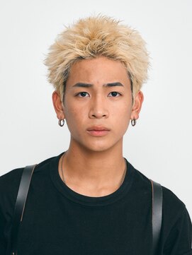 フィフス 栄(fifth) 名古屋栄メンズカット短髪スパイキーショートツイストスパイラル