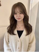 ムージー(moug)&nbsp;オリーブベージュ/暗髪/韓国/広島/袋町