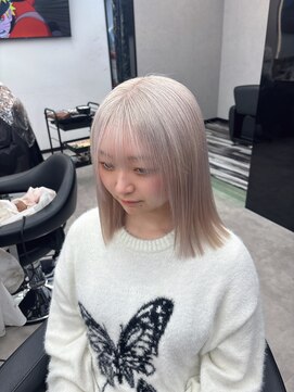 ジンクス 渋谷(ZYNX) White
