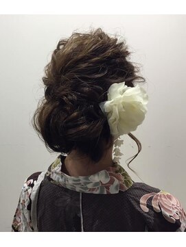 アリーズ シブヤ(ALLYS shibuya) 2016 アレンジスタイル