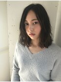 学生 黒髪ミディアムにギリギリな緩めパーマをエアウェーブで 77