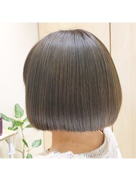 ナノハナ 鹿沼で唯一本格ヘッドスパが出来る美容室　シンプルボブ