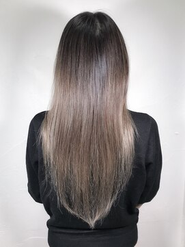 ウィロー(WILLOW) 【WILLOW】フルハイライト(井下貴史）